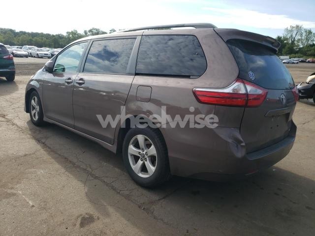 Photo 11 of 2019 TOYOTA SIENNA LE (VIN 5TDKZ3DC8KS972806)