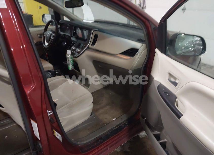 Photo 5 of 2017 Toyota Sienna LE 8 PASSENGER (VIN 5TDKZ3DC9HS814824)