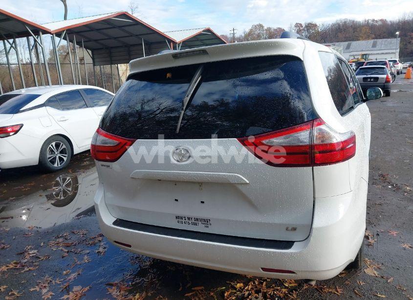 Photo 16 of 2017 Toyota Sienna LE 8 PASSENGER (VIN 5TDKZ3DC9HS875204)