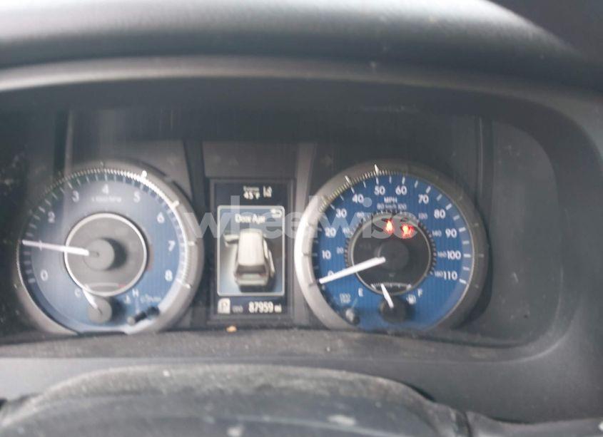 Photo 7 of 2018 Toyota Sienna LE 8 PASSENGER (VIN 5TDKZ3DC9JS928344)