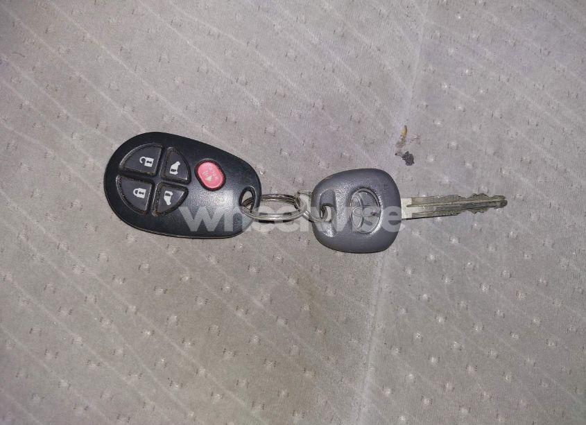 Photo 11 of 2019 Toyota Sienna LE 8 PASSENGER (VIN 5TDKZ3DC9KS015195)