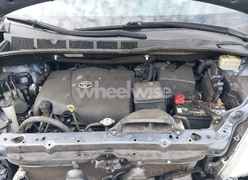 Photo 10 of 2017 Toyota Sienna LE 8 PASSENGER (VIN 5TDKZ3DCXHS778254)