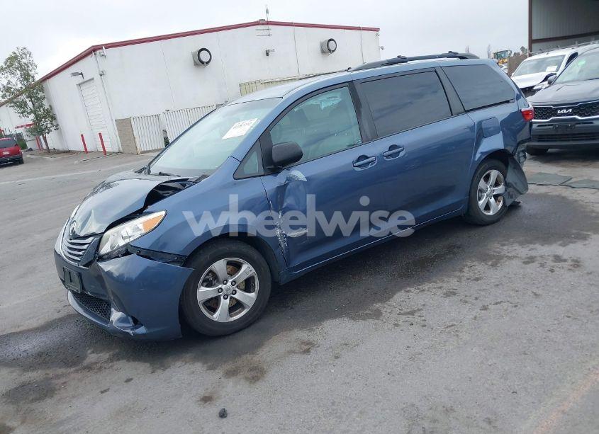 Photo 2 of 2017 Toyota Sienna LE 8 PASSENGER (VIN 5TDKZ3DCXHS778254)