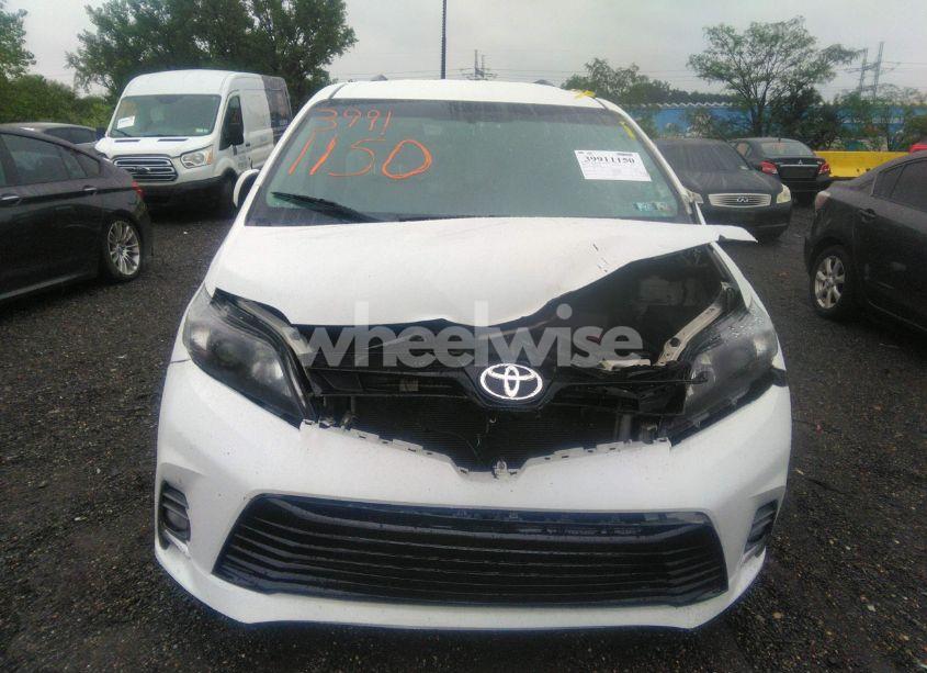 Photo 12 of 2017 Toyota Sienna LE 8 PASSENGER (VIN 5TDKZ3DCXHS824116)