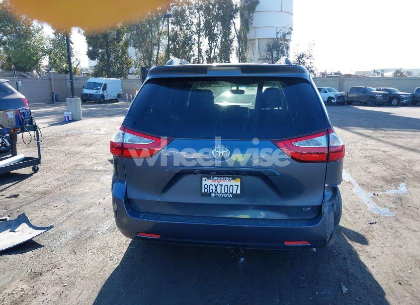 Photo 17 of 2017 Toyota Sienna LE 8 PASSENGER (VIN 5TDKZ3DCXHS845662)