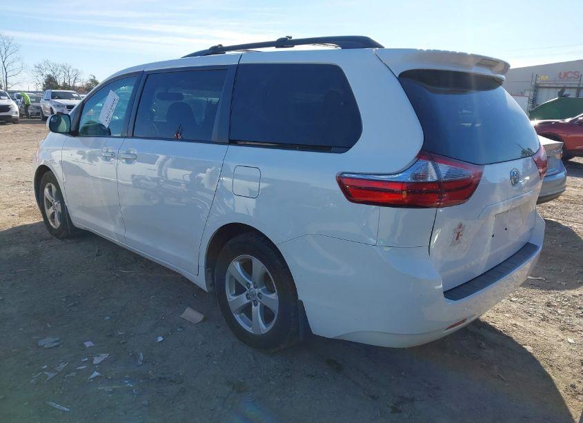 Photo 3 of 2017 Toyota Sienna LE 8 PASSENGER (VIN 5TDKZ3DCXHS862896)