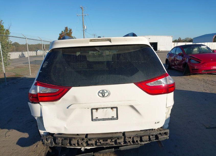 Photo 16 of 2017 Toyota Sienna LE 8 PASSENGER (VIN 5TDKZ3DCXHS883943)