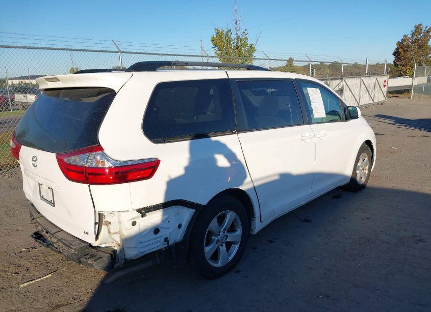 Photo 4 of 2017 Toyota Sienna LE 8 PASSENGER (VIN 5TDKZ3DCXHS883943)