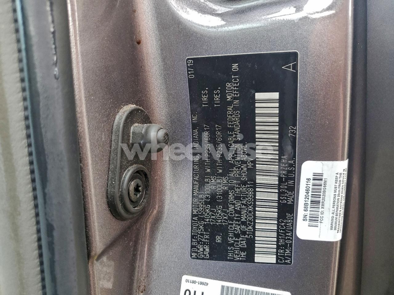 Photo 13 of 2019 TOYOTA SIENNA LE (VIN 5TDKZ3DCXKS998811)