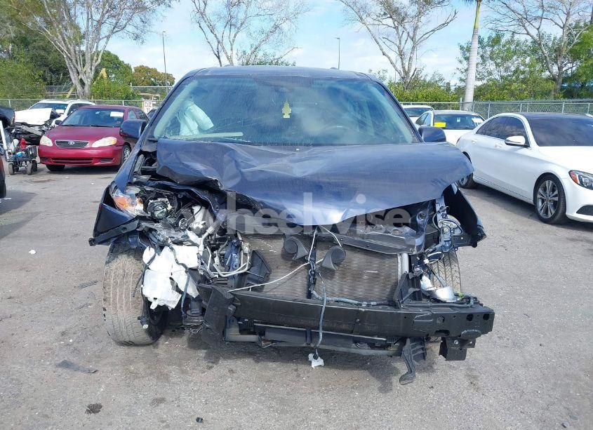 Photo 12 of 2020 Toyota Sienna LE (VIN 5TDKZ3DCXLS073317)