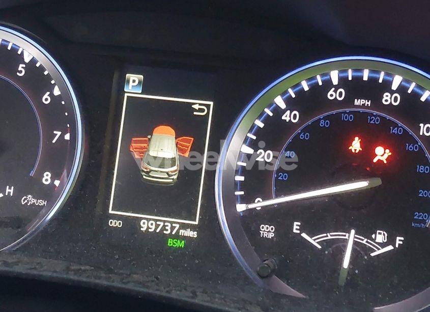 Photo 15 of 2017 Toyota Highlander XLE (VIN 5TDKZRFH1HS518921)