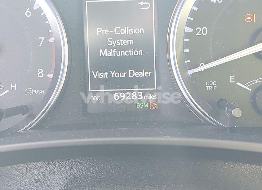 Photo 7 of 2019 Toyota Highlander XLE (VIN 5TDKZRFH1KS299580)