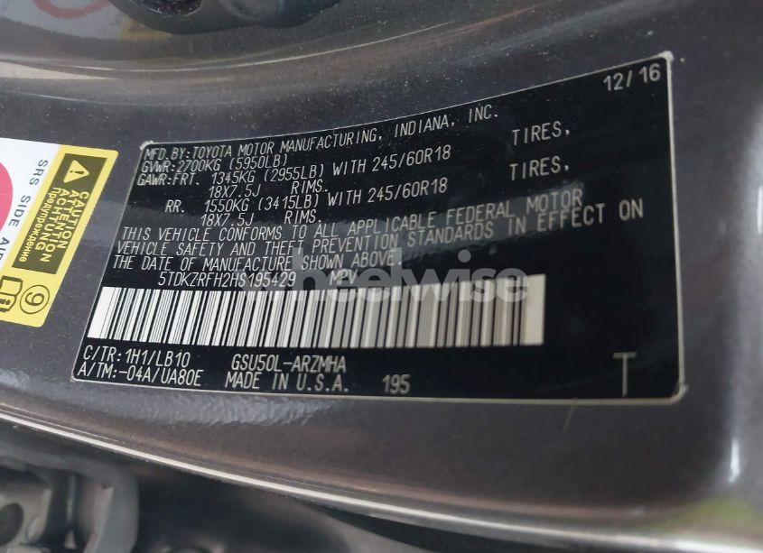 Photo 9 of 2017 Toyota Highlander XLE (VIN 5TDKZRFH2HS195429)