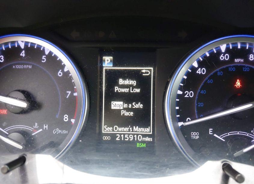 Photo 15 of 2018 Toyota Highlander XLE (VIN 5TDKZRFH2JS541341)