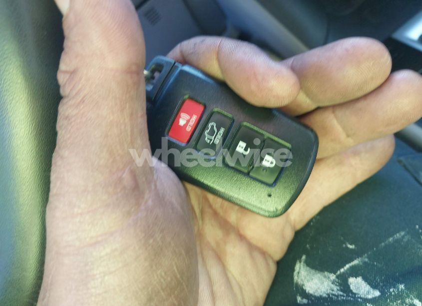 Photo 11 of 2019 Toyota Highlander XLE (VIN 5TDKZRFH2KS338158)