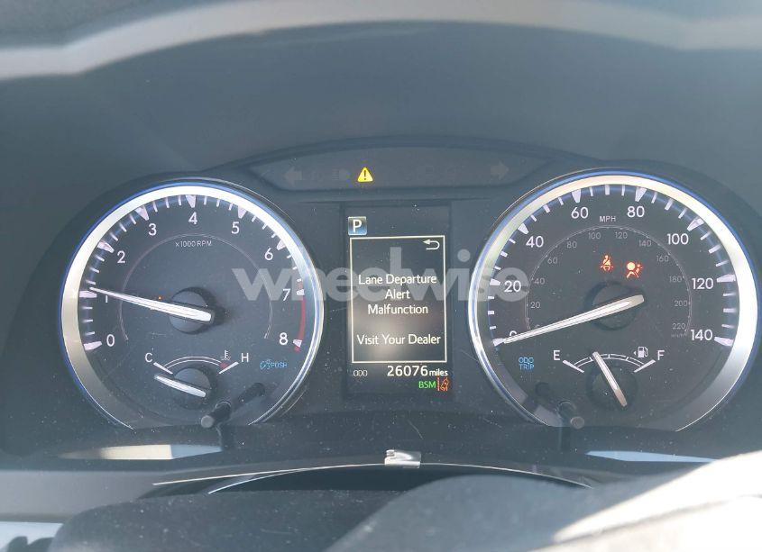 Photo 7 of 2019 Toyota Highlander XLE (VIN 5TDKZRFH2KS338158)