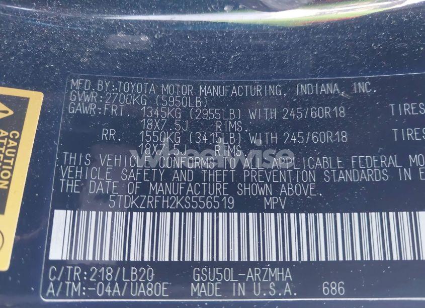 Photo 9 of 2019 Toyota Highlander XLE (VIN 5TDKZRFH2KS556519)