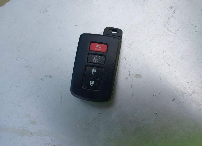 Photo 11 of 2019 Toyota Highlander XLE (VIN 5TDKZRFH2KS568394)