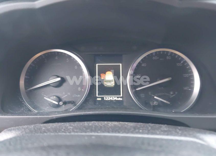 Photo 7 of 2018 Toyota Highlander XLE (VIN 5TDKZRFH3JS541509)