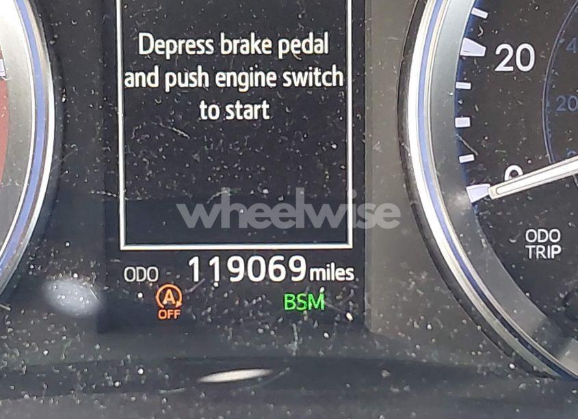 Photo 15 of 2017 Toyota Highlander XLE (VIN 5TDKZRFH4HS518363)