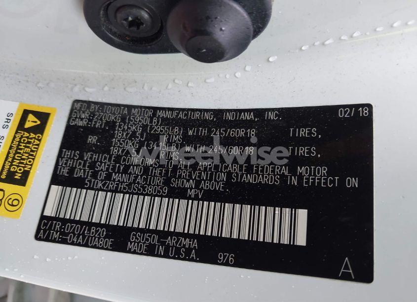 Photo 9 of 2018 Toyota Highlander XLE (VIN 5TDKZRFH5JS538059)