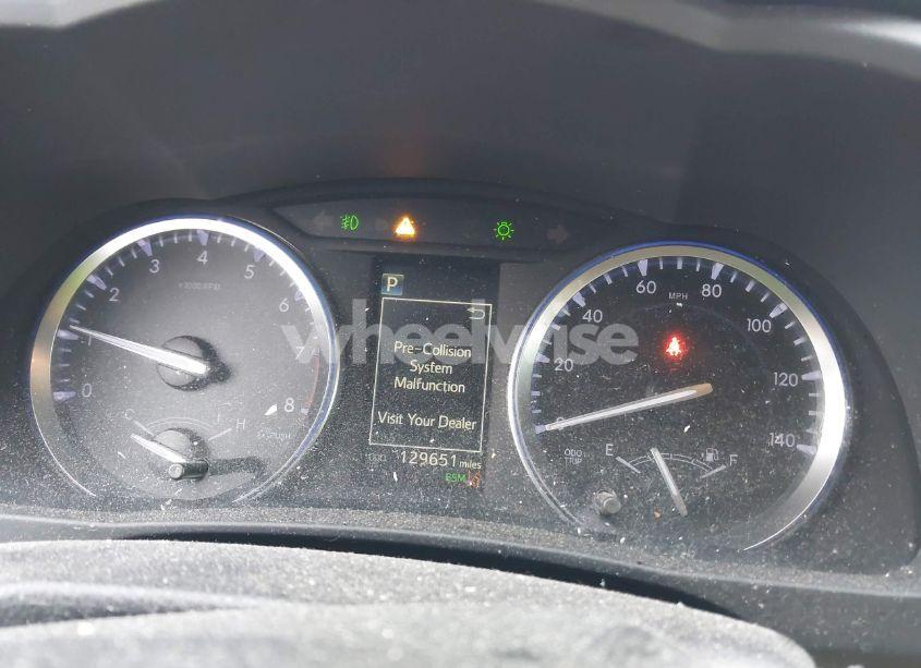 Photo 7 of 2019 Toyota Highlander XLE (VIN 5TDKZRFH5KS291644)