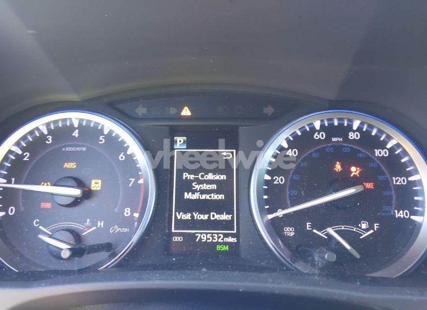 Photo 7 of 2019 Toyota Highlander XLE (VIN 5TDKZRFH5KS314307)