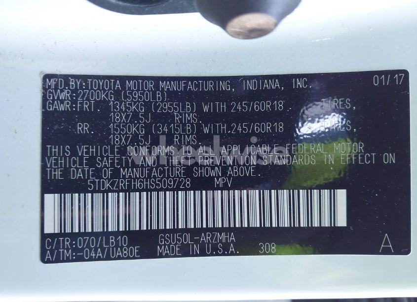 Photo 9 of 2017 Toyota Highlander XLE (VIN 5TDKZRFH6HS509728)