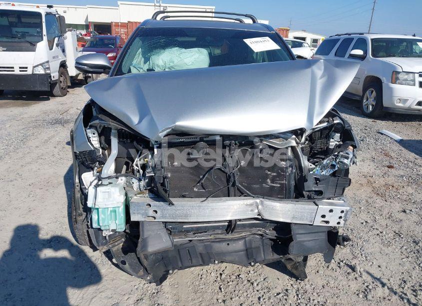 Photo 12 of 2017 Toyota Highlander XLE (VIN 5TDKZRFH6HS511611)