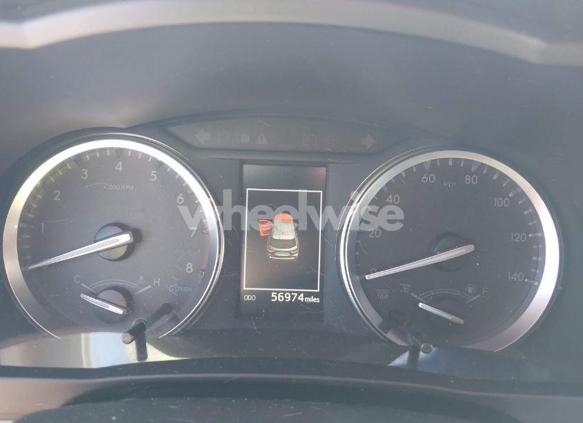 Photo 7 of 2017 Toyota Highlander XLE (VIN 5TDKZRFH6HS511611)