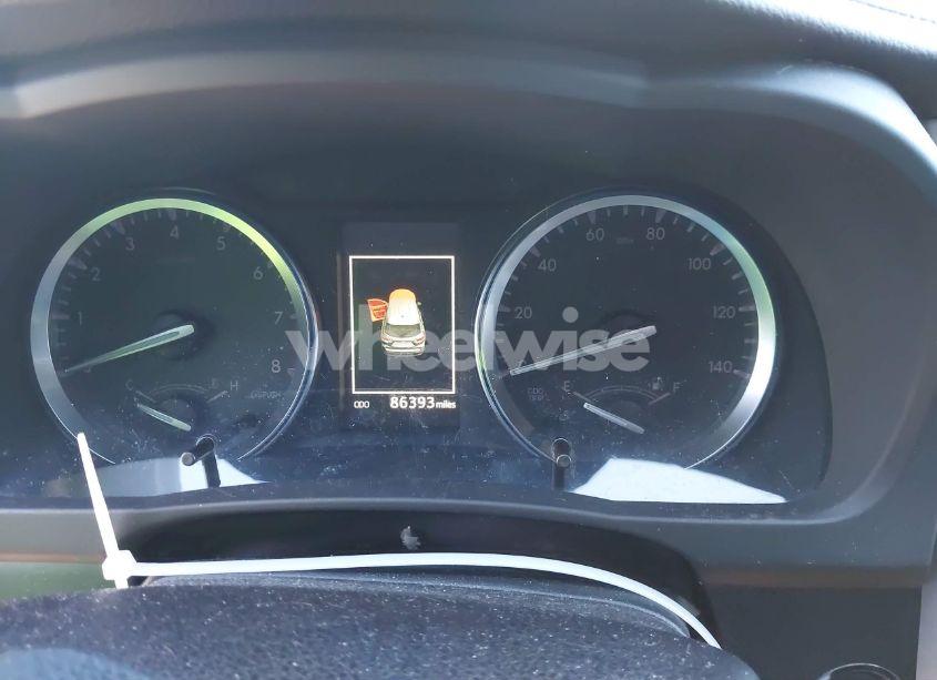 Photo 7 of 2017 Toyota Highlander XLE (VIN 5TDKZRFH6HS525492)