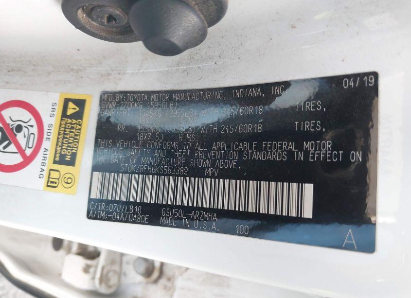 Photo 9 of 2019 Toyota Highlander XLE (VIN 5TDKZRFH6KS563389)