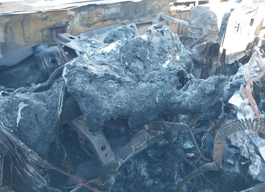 Photo 15 of 2019 Toyota Highlander XLE (VIN 5TDKZRFH7KS368482)