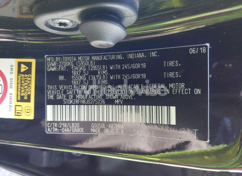 Photo 9 of 2018 Toyota Highlander XLE (VIN 5TDKZRFH8JS275226)