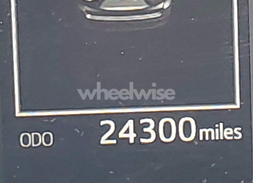 Photo 16 of 2019 Toyota Highlander XLE (VIN 5TDKZRFH8KS311191)