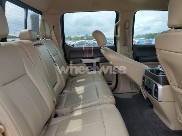 2018 FORD F150 SUPERCREW (VIN 5TDKZRFH8KS574250) main photo