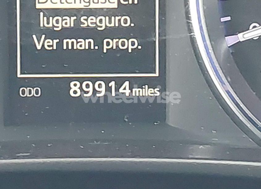 Photo 15 of 2018 Toyota Highlander XLE (VIN 5TDKZRFH9JS281567)