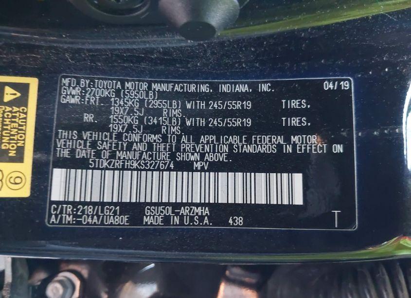 Photo 9 of 2019 Toyota Highlander SE (VIN 5TDKZRFH9KS327674)