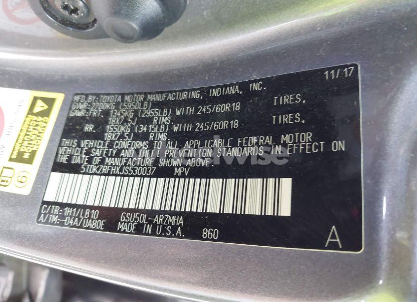 Photo 9 of 2018 Toyota Highlander XLE (VIN 5TDKZRFHXJS530037)