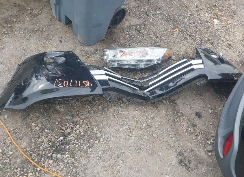 Photo 12 of 2018 Toyota Highlander XLE (VIN 5TDKZRFHXJS547047)