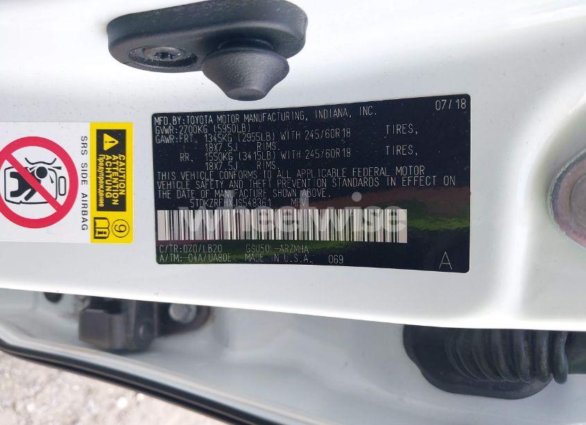 Photo 9 of 2018 Toyota Highlander XLE (VIN 5TDKZRFHXJS548361)