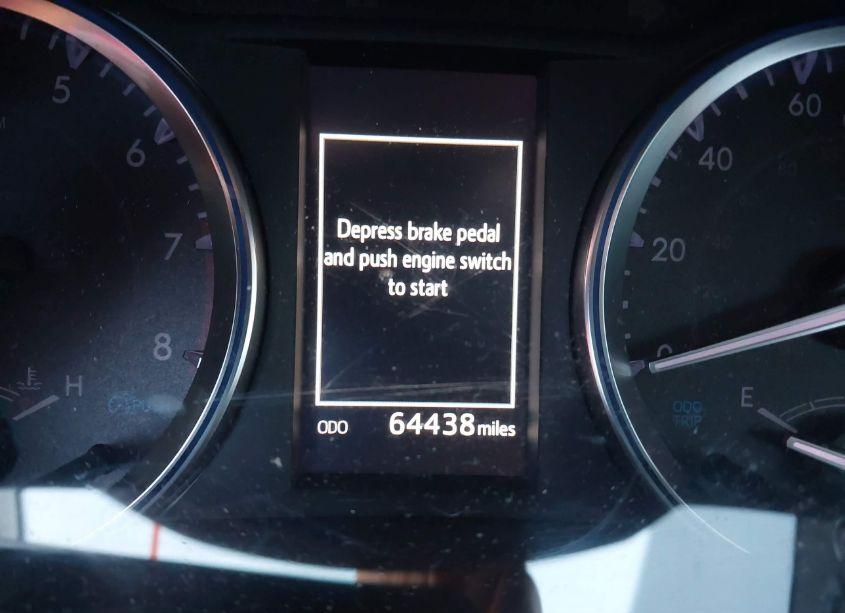 Photo 15 of 2019 Toyota Highlander XLE (VIN 5TDKZRFHXKS565694)