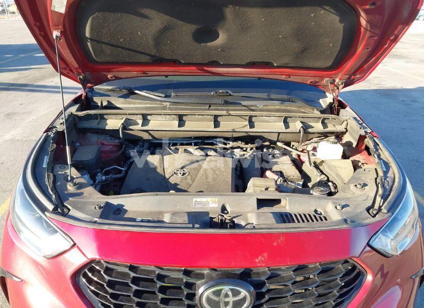 Photo 10 of 2021 Toyota Highlander XSE (VIN 5TDLZRAH3MS031970)