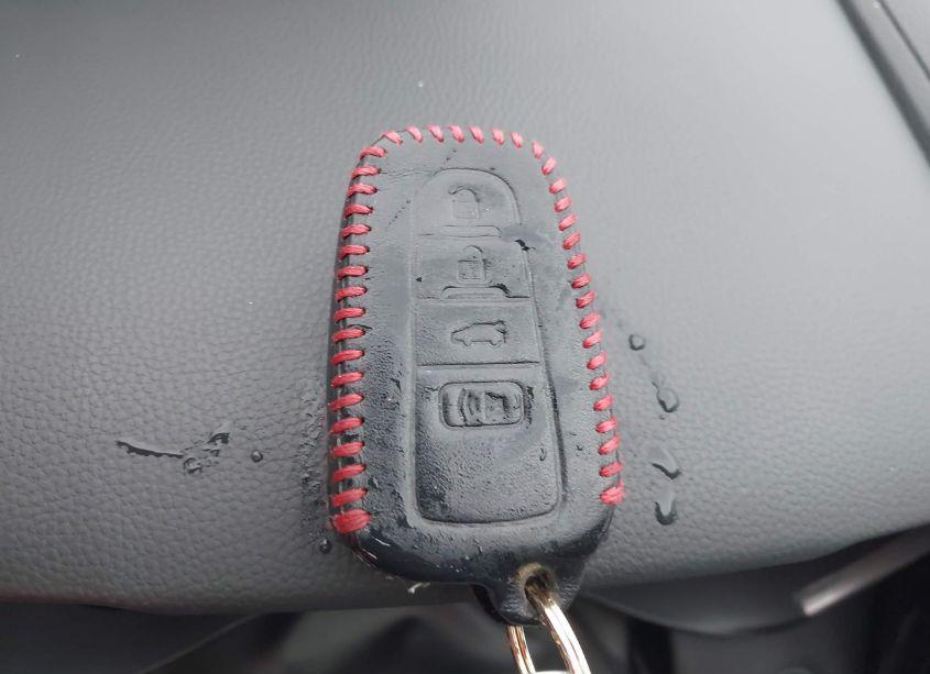 Photo 11 of 2021 Toyota Highlander XSE (VIN 5TDLZRAH3MS061972)