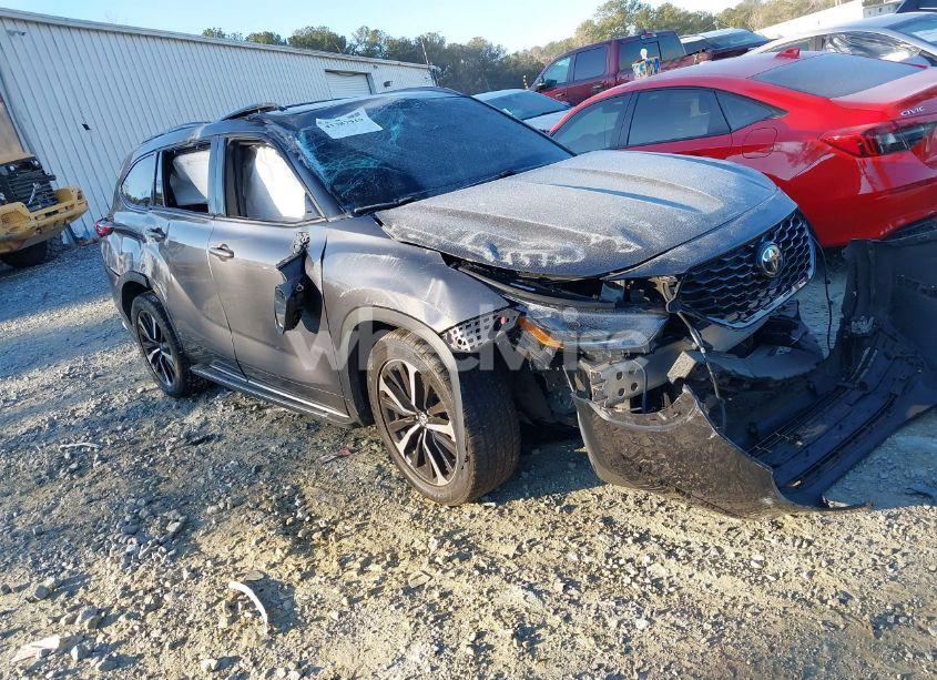 2021 Toyota Highlander XSE (VIN 5TDLZRAH4MS061236) main photo