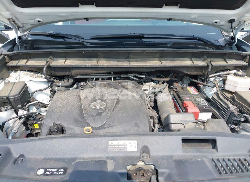 Photo 10 of 2021 Toyota Highlander XSE (VIN 5TDLZRAH7MS046617)