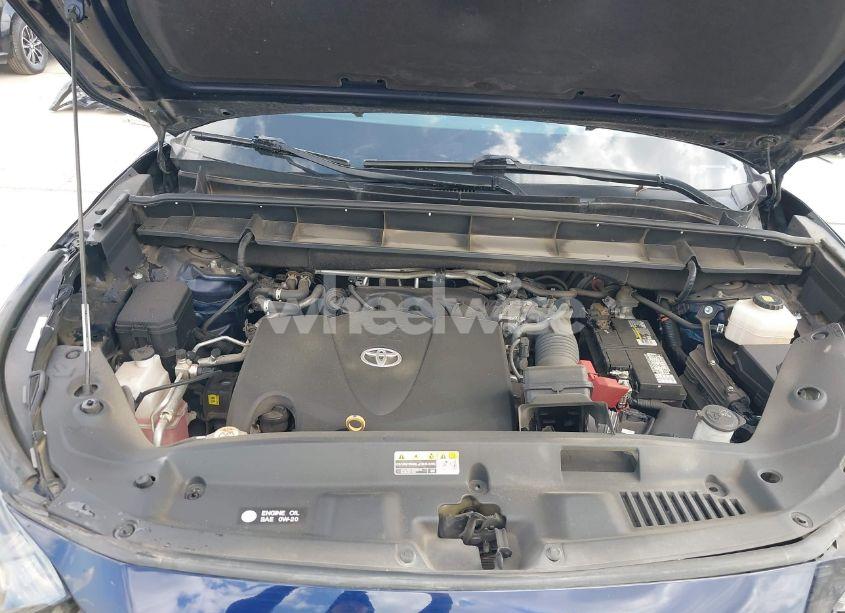 Photo 10 of 2022 Toyota Highlander XSE (VIN 5TDLZRAHXNS132750)