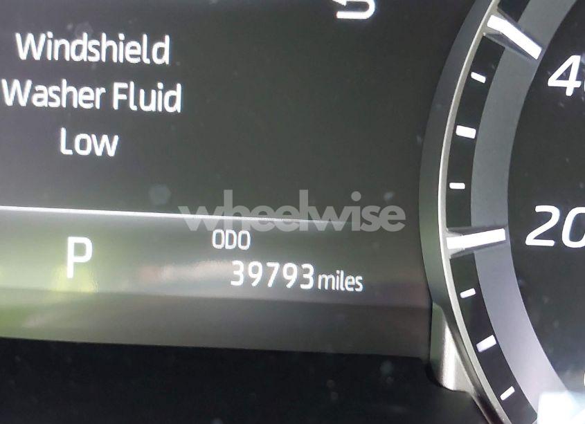 Photo 16 of 2022 Toyota Highlander XSE (VIN 5TDLZRAHXNS132750)