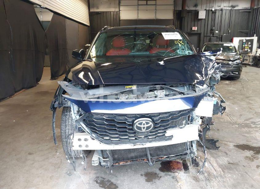 Photo 12 of 2021 Toyota Highlander XSE (VIN 5TDLZRBH0MS077884)