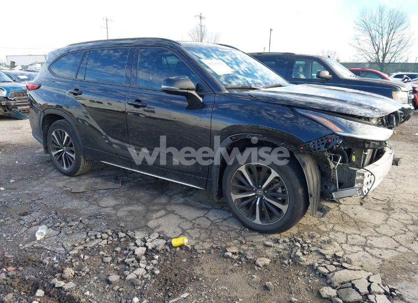 2021 Toyota Highlander XSE (VIN 5TDLZRBH3MS121456) main photo